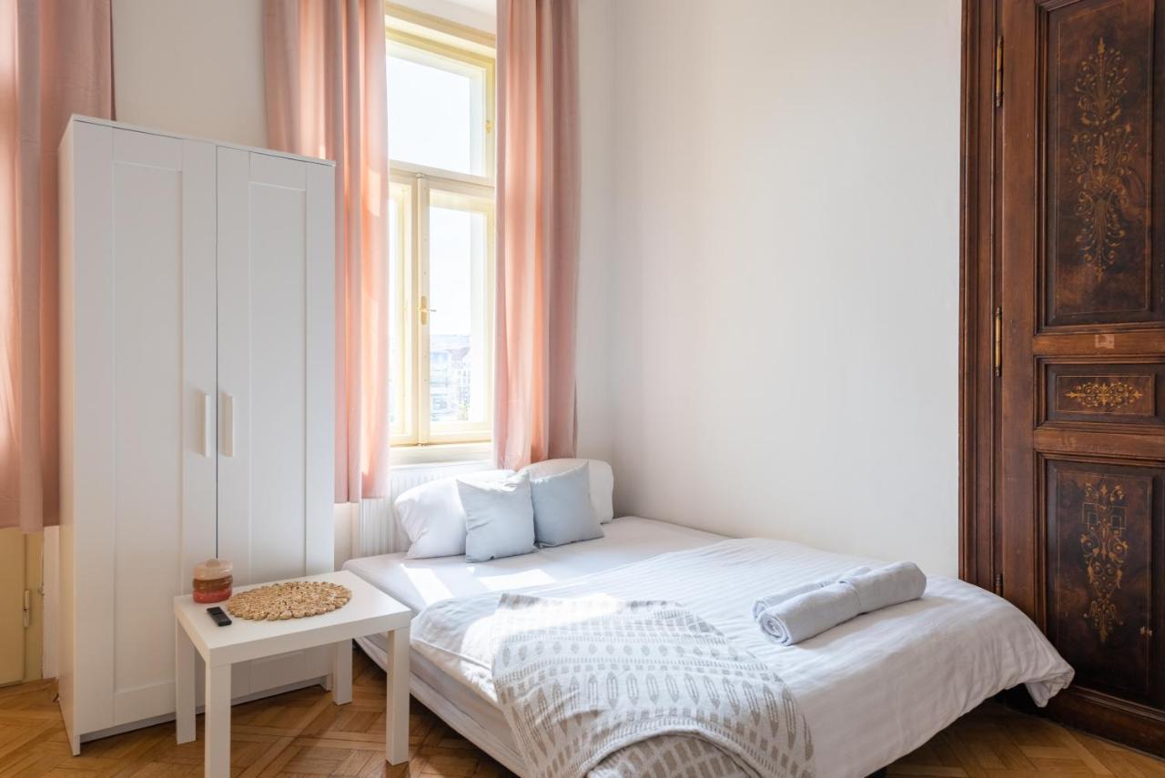 Tesnov Praha